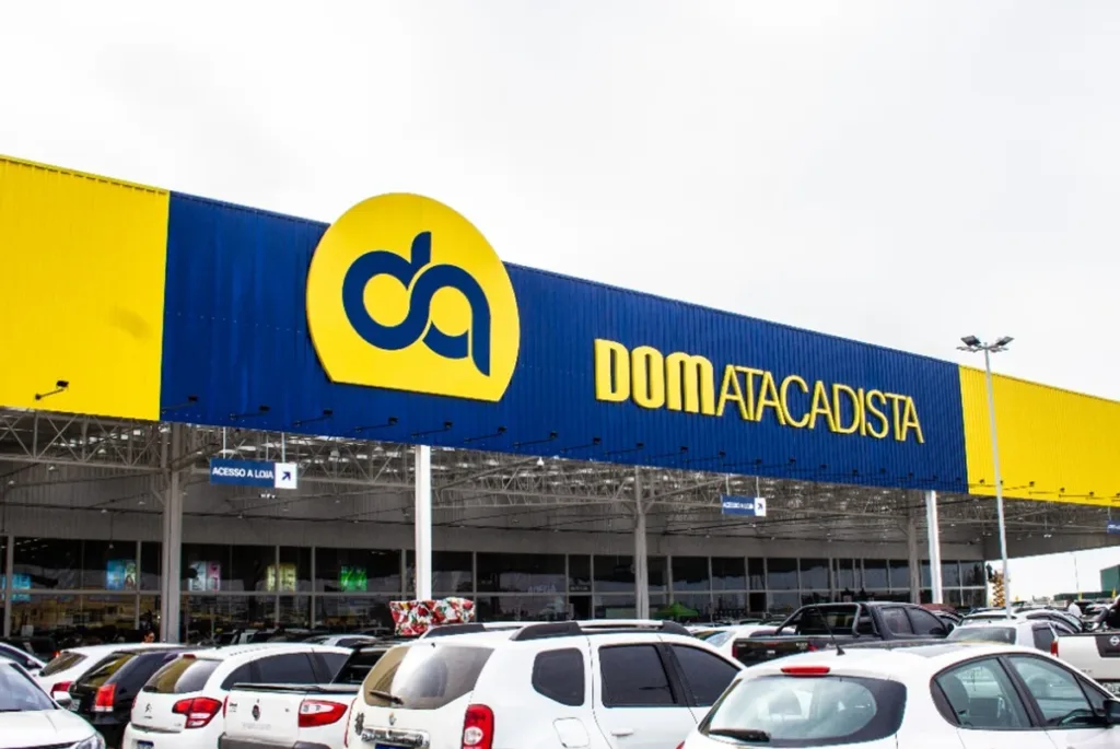 Dom Atacadista realiza processo seletivo em Itaipuaçu no dia 07 de outubro