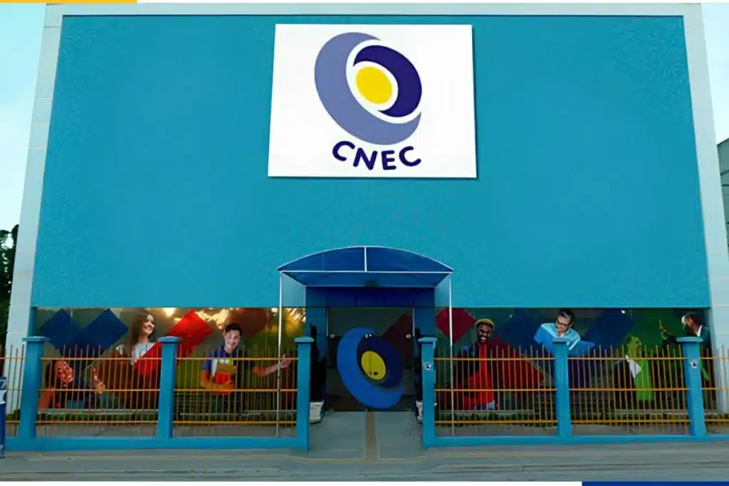 Faculdade CNEC Rio das Ostras tem vagas para professores de graduação