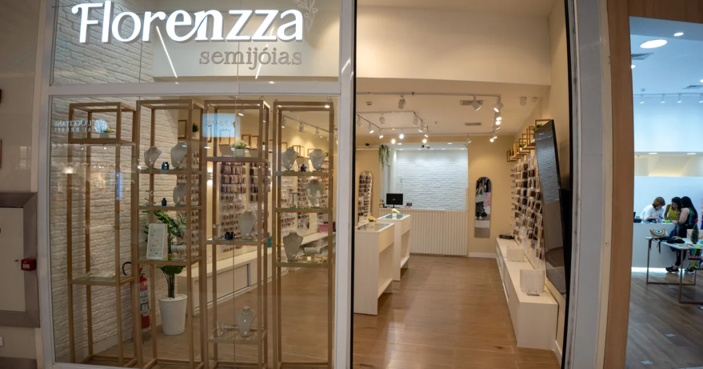FLORENZZA SEMIJOIAS ABRE VAGAS EM SHOPPINGS DO RIO! Oportunidades para Vendedora em Bangu, Norte Shopping, Nova América, Carioca Shopping, Barra, Búzios e Petrópolis 1 FLORENZZA SEMIJOIAS ABRE VAGAS EM SHOPPINGS DO RIO! Oportunidades para Vendedora em Bangu, Norte Shopping, Nova América, Carioca Shopping, Barra, Búzios e Petrópolis
