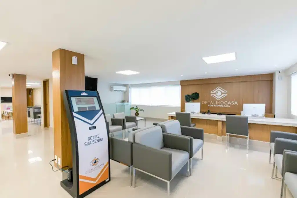 Oftalmocasa abre vagas na Barra da Tijuca para equipe clínica e administrativa