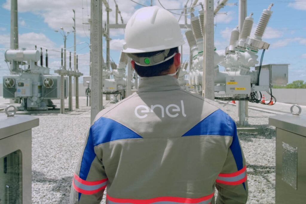 ENEL ABRE 950 VAGAS PARA ELETRICISTAS NO RIO DE JANEIRO! Escola Light oferece 180 vagas em curso gratuito para PcD